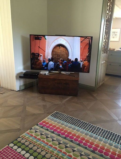 tv rug